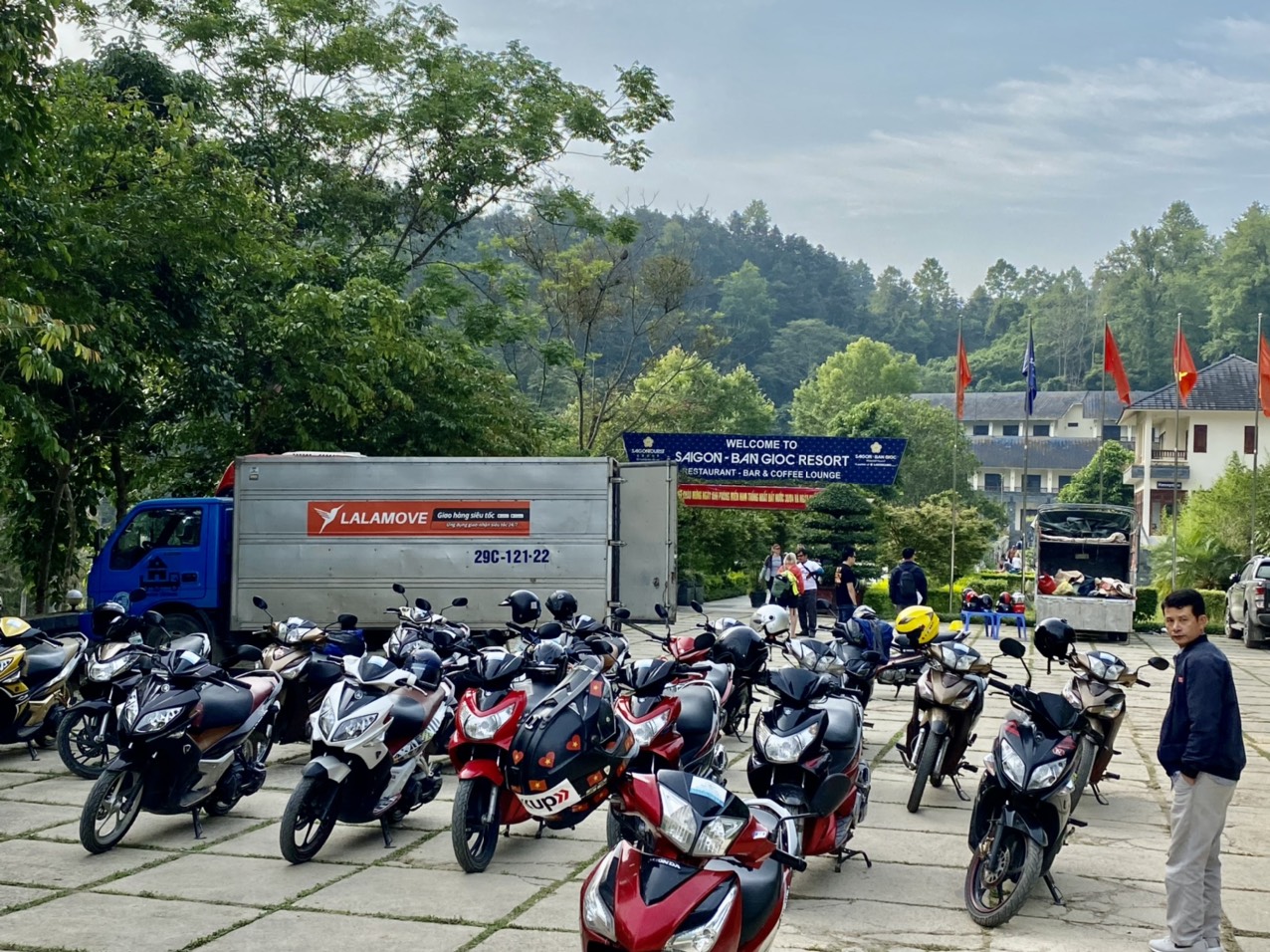 19 Days Experience Motorbike From Hanoi To Saigon